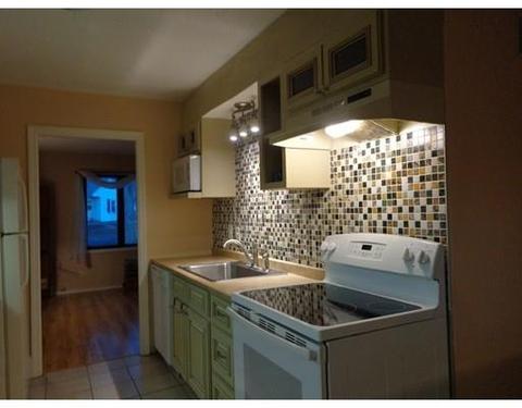 11 Mccarthy Ave, Chicopee, MA 01020 photo 7