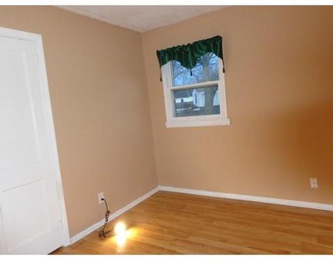 11 Mccarthy Ave, Chicopee, MA 01020 photo 23