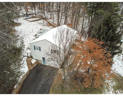 8 Champlain, Hudson, MA 01749 photo 2