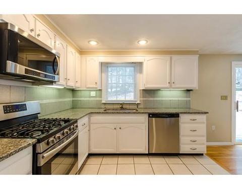 8 Champlain, Hudson, MA 01749 photo 16