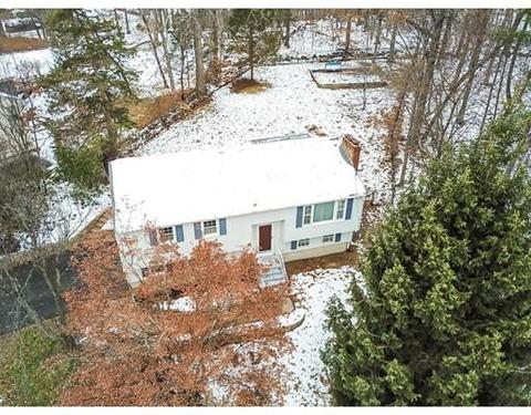 8 Champlain, Hudson, MA 01749 photo 1