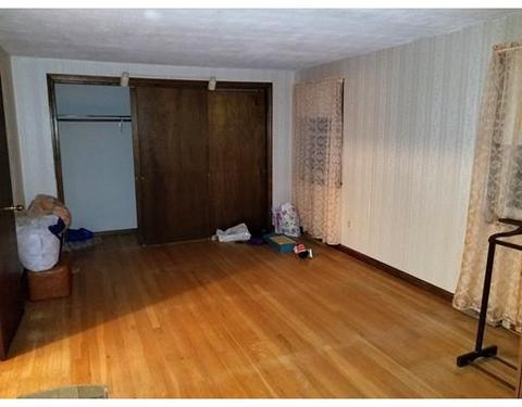 74 E Drumlin Rd, Springfield, MA 01108 photo 9