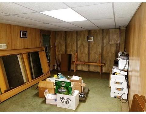 74 E Drumlin Rd, Springfield, MA 01108 photo 18