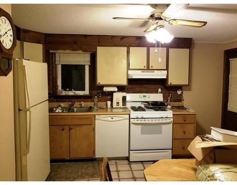 74 E Drumlin Rd, Springfield, MA 01108 photo 5
