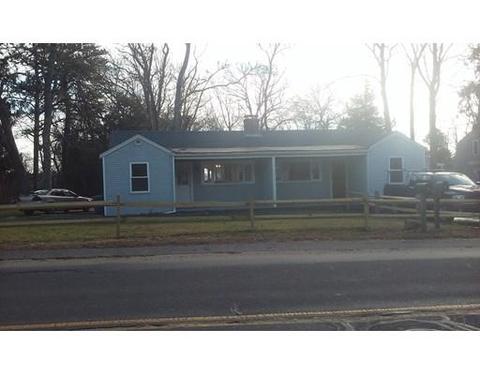 104 Onset Ave, Buzzards Bay, MA 02532 photo 1