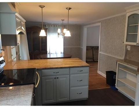 5 Danforth St, Lawrence, MA 01843 photo 3