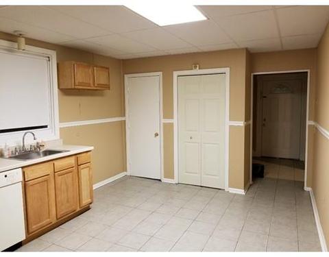 34 Wareham, Springfield, MA 01108 photo 5