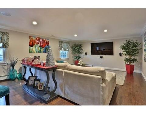 10 Beaver Rd, Reading, MA 01867 photo 3