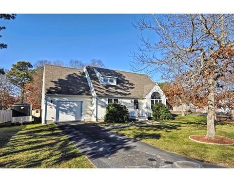 56 Fox Hill Rd, Mashpee, MA 02649 photo 3