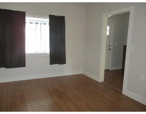 133 Grattan St, Chicopee, MA 01020 photo 8