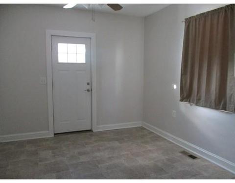 133 Grattan St, Chicopee, MA 01020 photo 6