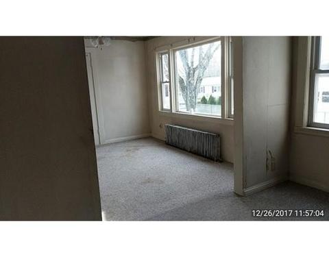 40 Nancy St, Fairhaven, MA 02719 photo 9