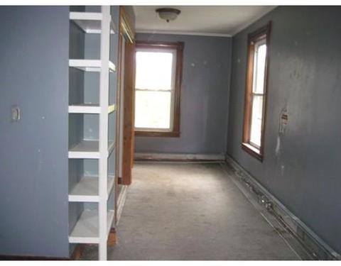 10 Maple Ave, Ware, MA 01082 photo 11