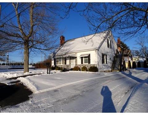 14 Ingham St, Chicopee, MA 01020 photo 1