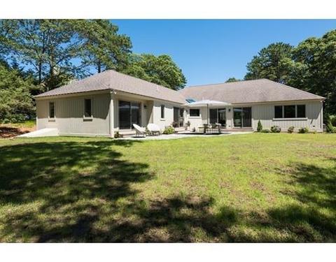 148 Paddock Cir, Mashpee, MA 02649 photo 24