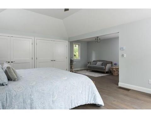148 Paddock Cir, Mashpee, MA 02649 photo 9