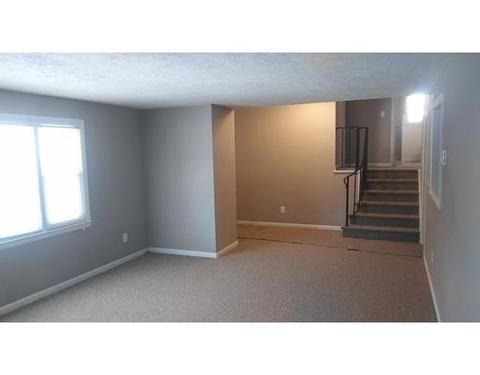 11 Coomes St, Springfield, MA 01108 photo 6