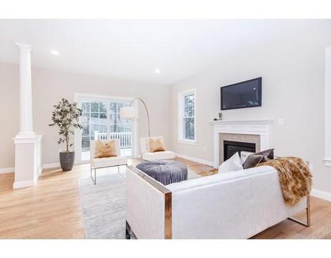 131 Wright St, Arlington, MA 02474 photo 4