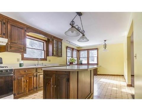 16 Devils Elbow Rd, Brookfield, MA 01506 photo 5
