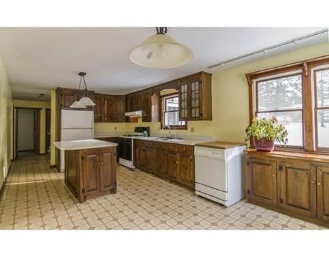 16 Devils Elbow Rd, Brookfield, MA 01506 photo 6