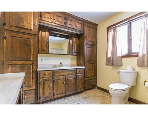 16 Devils Elbow Rd, Brookfield, MA 01506 photo 12