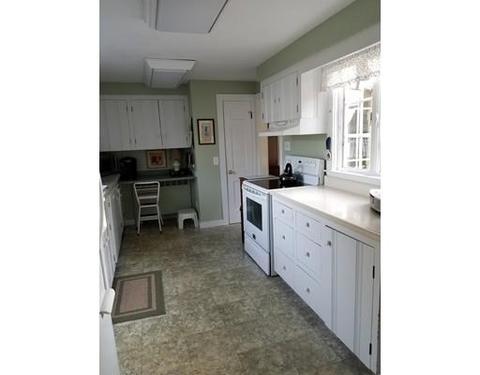 138 Church St, Ware, MA 01082 photo 4