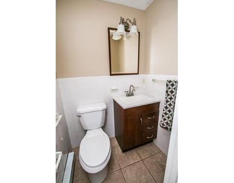 14 Como Dr, Chicopee, MA 01020 photo 17