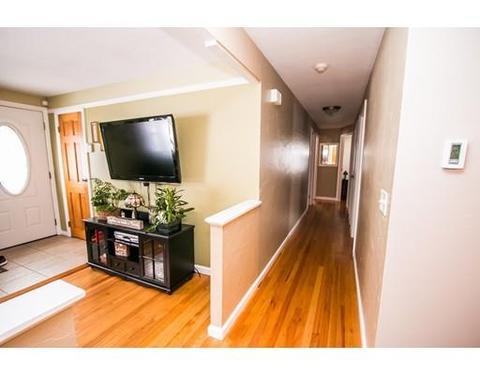 14 Como Dr, Chicopee, MA 01020 photo 11