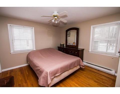 14 Como Dr, Chicopee, MA 01020 photo 16