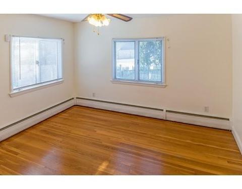 8 Tedesco St, Marblehead, MA 01945 photo 17