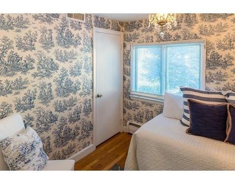 8 Tedesco St, Marblehead, MA 01945 photo 18