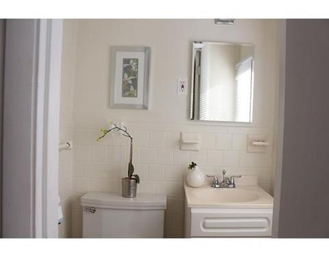 8 Tedesco St, Marblehead, MA 01945 photo 16
