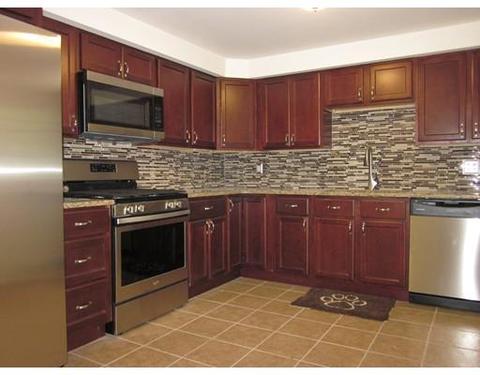 15 Coderre Dr, Bellingham, MA 02019 photo 2