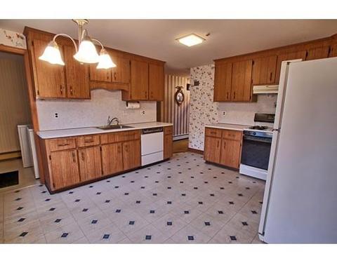 17 Cedar Brook Rd, Wellesley, MA 02482 photo 6