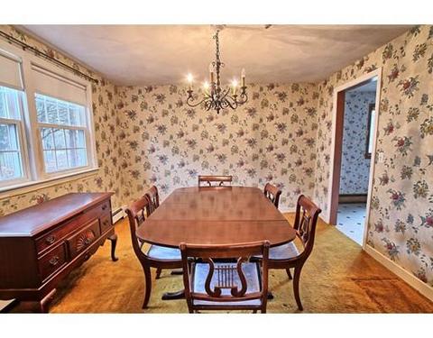 17 Cedar Brook Rd, Wellesley, MA 02482 photo 4