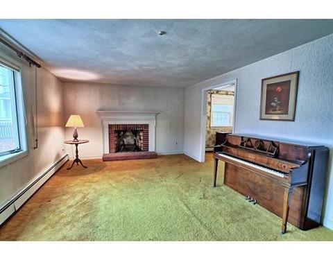 17 Cedar Brook Rd, Wellesley, MA 02482 photo 3