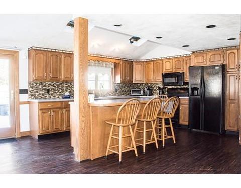3 Appleton St, Saugus, MA 01906 photo 4