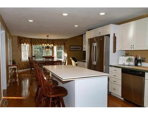 1 Phaeton Ln, Franklin, MA 02038 photo 7