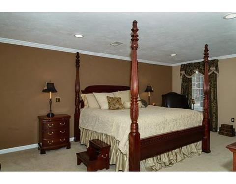 1 Phaeton Ln, Franklin, MA 02038 photo 18