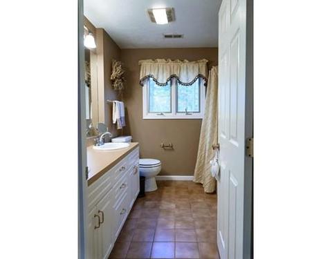 1 Phaeton Ln, Franklin, MA 02038 photo 22