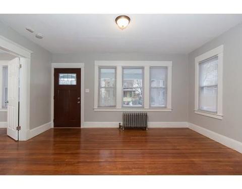 17 Leete St, Springfield, MA 01108 photo 4
