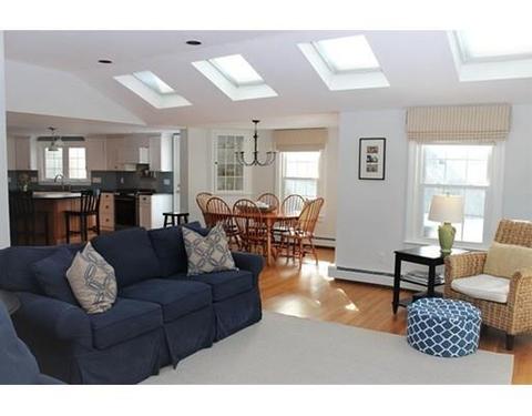 2 Sycamore Ln, Hingham, MA 02043 photo 8