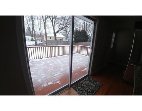 369 Stapleton, Springfield, MA 01119 photo 9