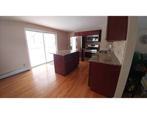 369 Stapleton, Springfield, MA 01119 photo 8