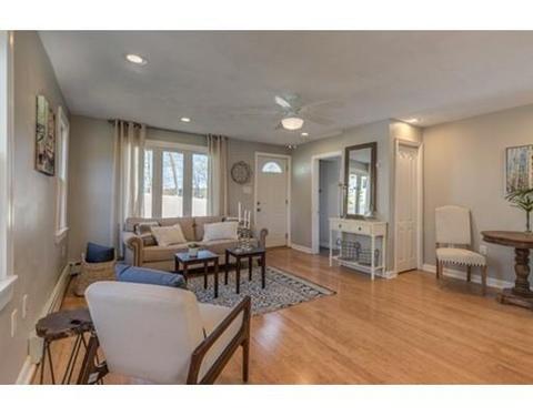2 Pinecrest Ave, Saugus, MA 01906 photo 9