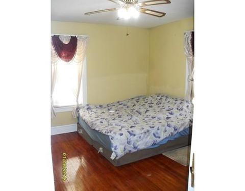 49 Norman St, Springfield, MA 01104 photo 18