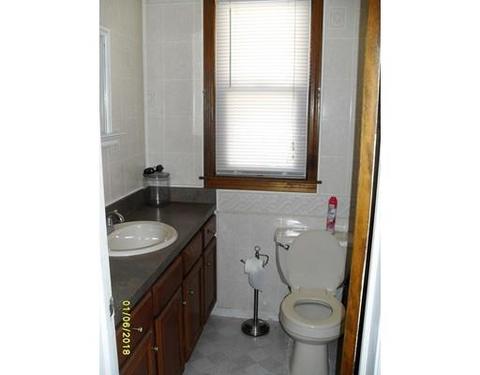 49 Norman St, Springfield, MA 01104 photo 15
