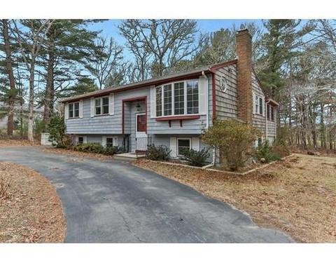 2 Churchill Ave, Wareham, MA 02571 photo 1