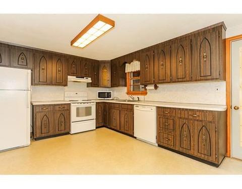 2 Churchill Ave, Wareham, MA 02571 photo 6