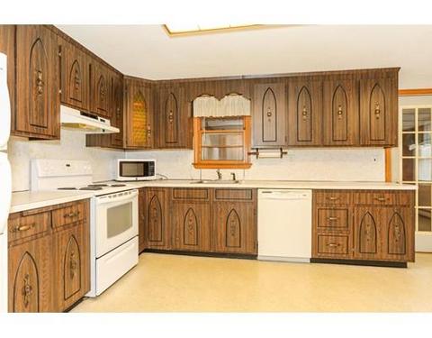 2 Churchill Ave, Wareham, MA 02571 photo 8